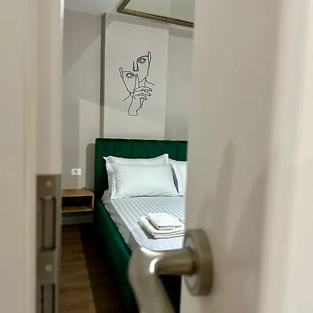 The Newspapers 公寓