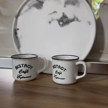 公寓 The Newspapers *