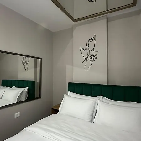 公寓 The Newspapers *