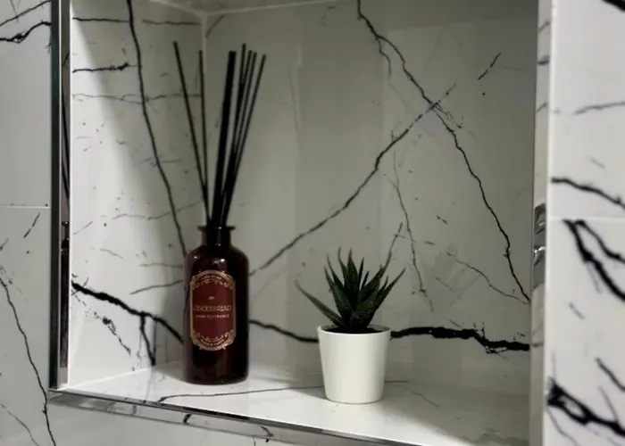 דירה The Newspapers טיראנה