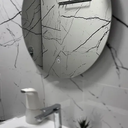 The Newspapers Apartamento *