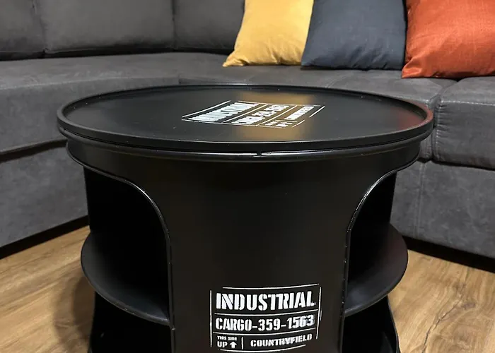 The Newspapers Tirana